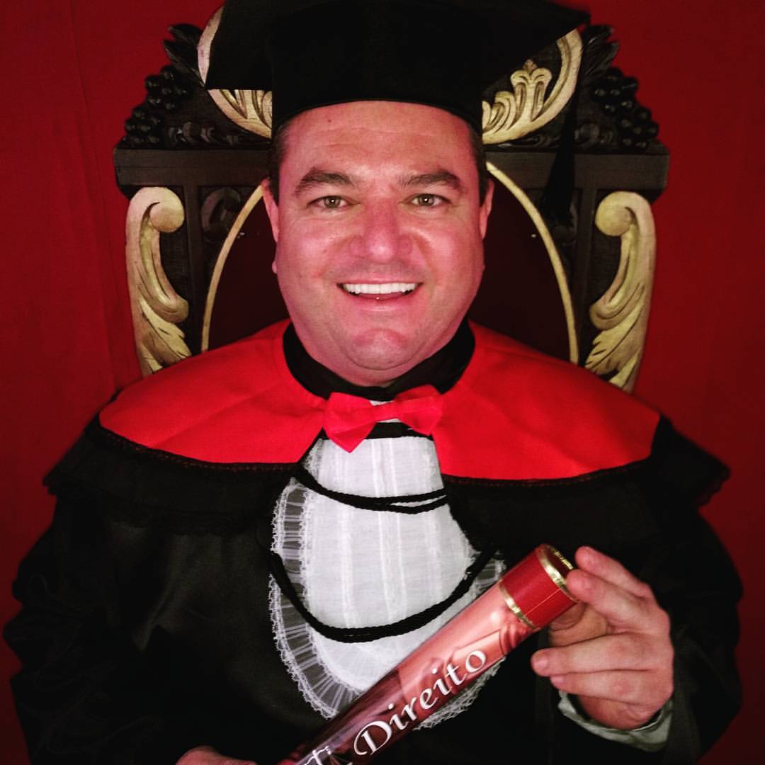 Dr. Alexandre - Formatura em Direito